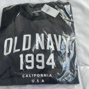 Boys size L (10-12) long sleeve Henley by Old Navy. BNWT